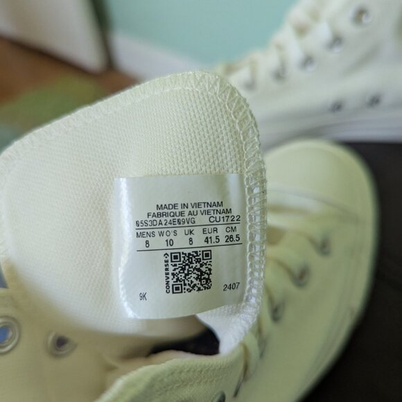 NWOT Dog Person Embroidered High-Top Converse - Picture 5 of 5